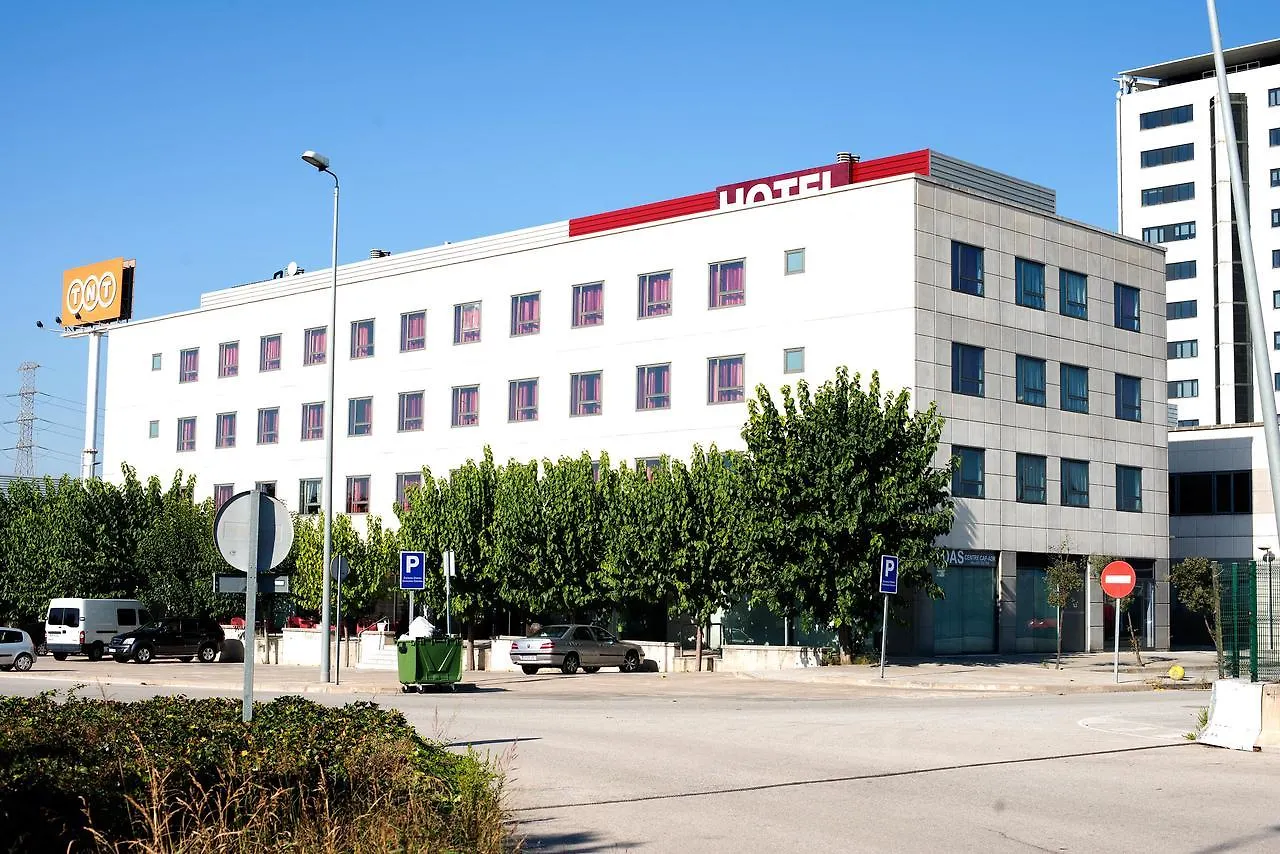 Hotel Cim Valles Santa Perpetua de Mogoda 3*,